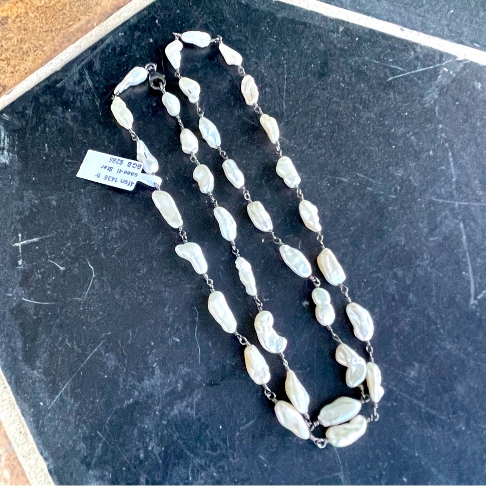 NWT 26” Unique Fresh Water pearl Necklace.